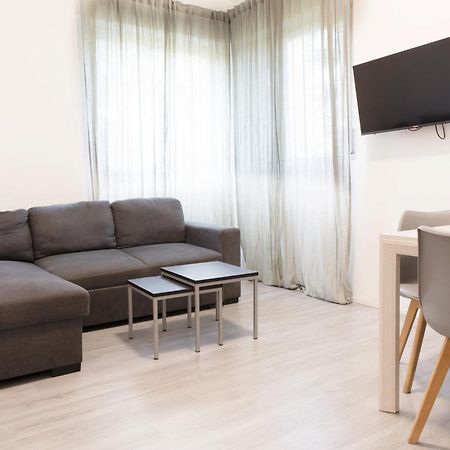 Toma Apartment Trilocale Moderno Per Max 6 Persone Milan Bagian luar foto