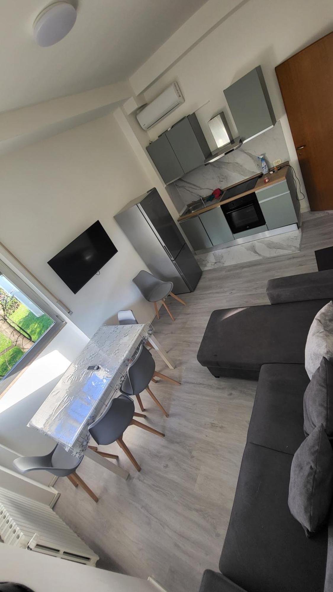 Toma Apartment Trilocale Moderno Per Max 6 Persone Milan Bagian luar foto