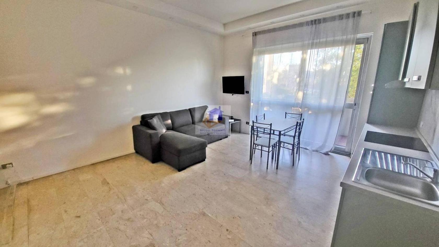 Toma Apartment Trilocale Moderno Per Max 6 Persone Milan Bagian luar foto