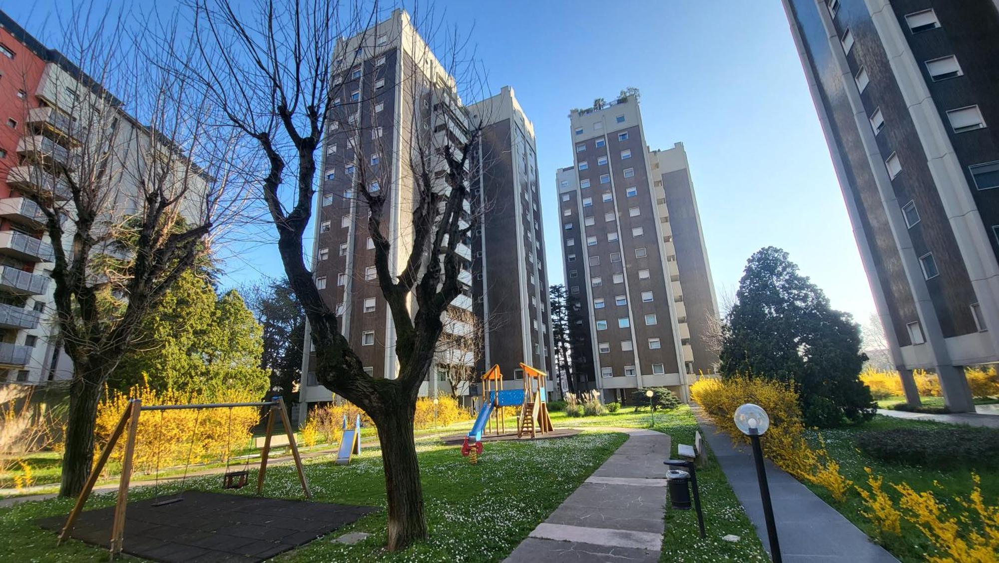Toma Apartment Trilocale Moderno Per Max 6 Persone Milan Bagian luar foto