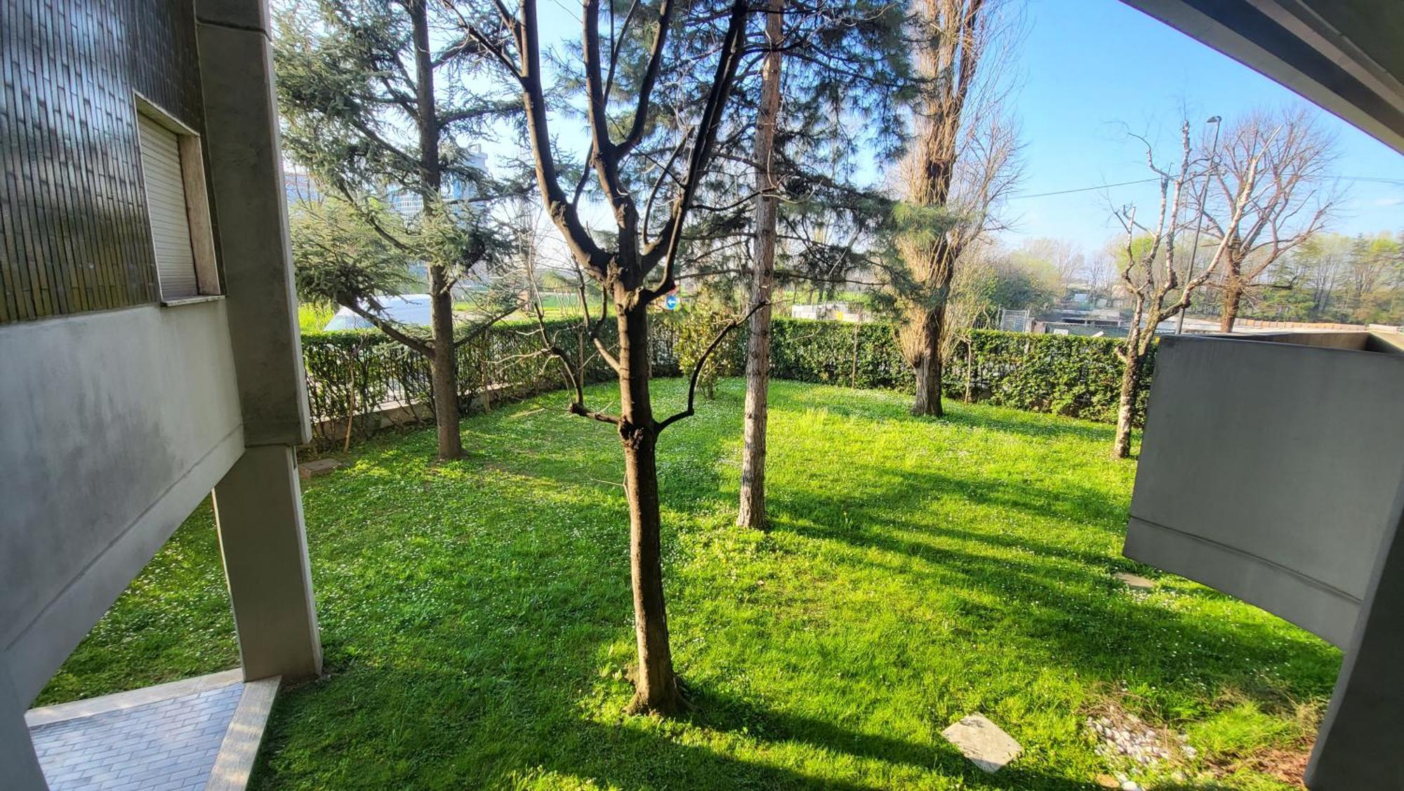 Toma Apartment Trilocale Moderno Per Max 6 Persone Milan Bagian luar foto