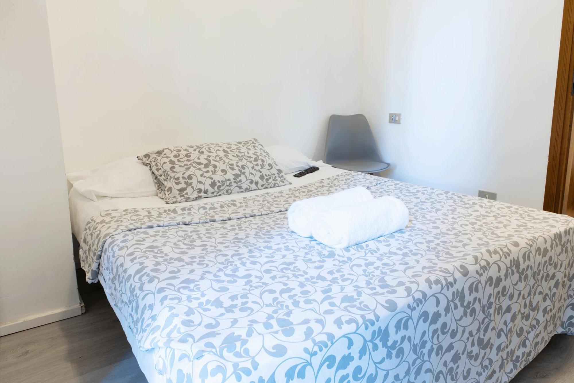 Toma Apartment Trilocale Moderno Per Max 6 Persone Milan Bagian luar foto